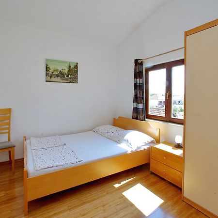 Hotel Pansion Marta à Bibinje Extérieur photo