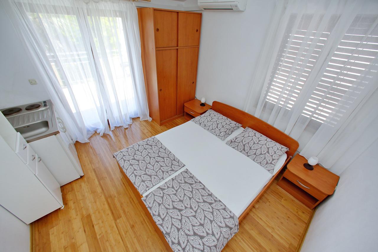 Hotel Pansion Marta à Bibinje Extérieur photo